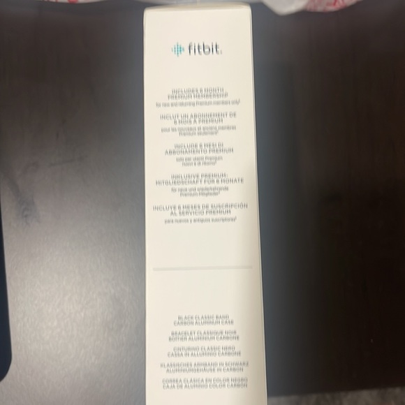 Fitbit versa 2 - Picture 2 of 4